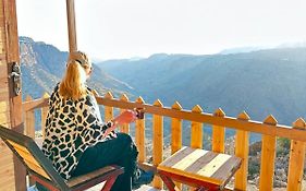 Dana Tower Hotel